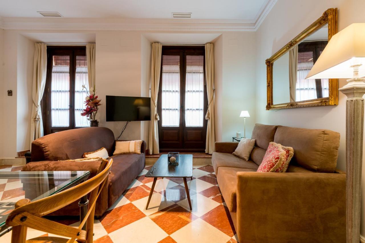 Quevedo Suite Seville Exterior photo