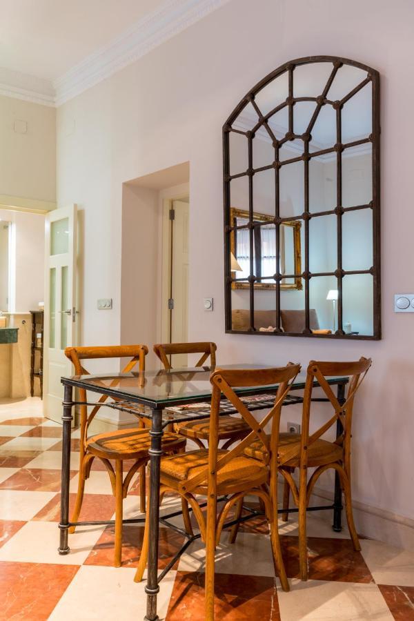 Quevedo Suite Seville Exterior photo